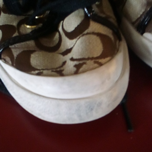 Coach canvas logo sneakers great shape with new laces size 8 TTS - Picture 3 of 8